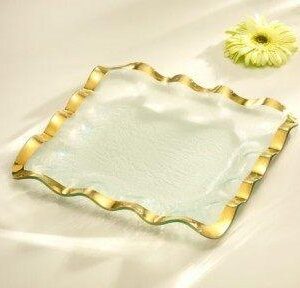 RUFFLE PLATINUM 15" SQUARE TRAY