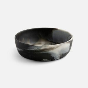 BLUE PHEASANT HUGO BLK SWRLD SM SRVING BOWL